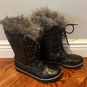 Women’s Sorel Winter Boots size 6
